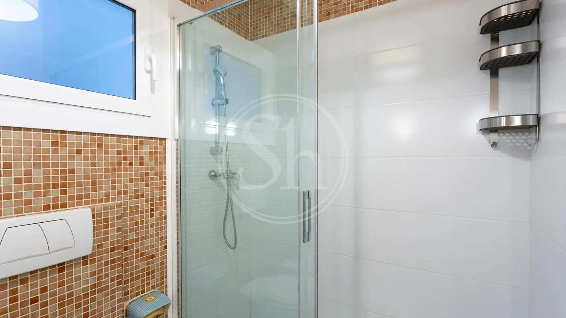 Comodo Piso En Eixample Barcelona Apartment