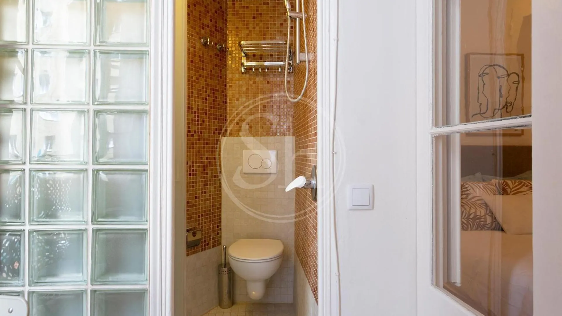 Apartment Comodo Piso En Eixample Barcelona