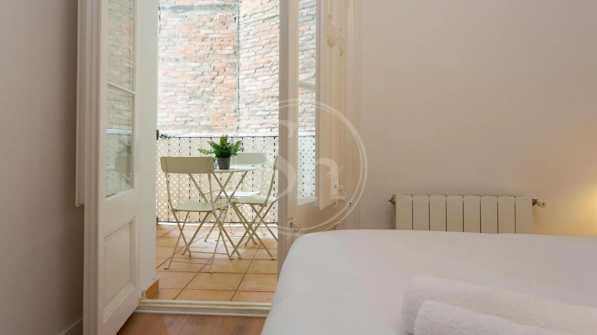 Apartment Comodo Piso En Eixample Barcelona
