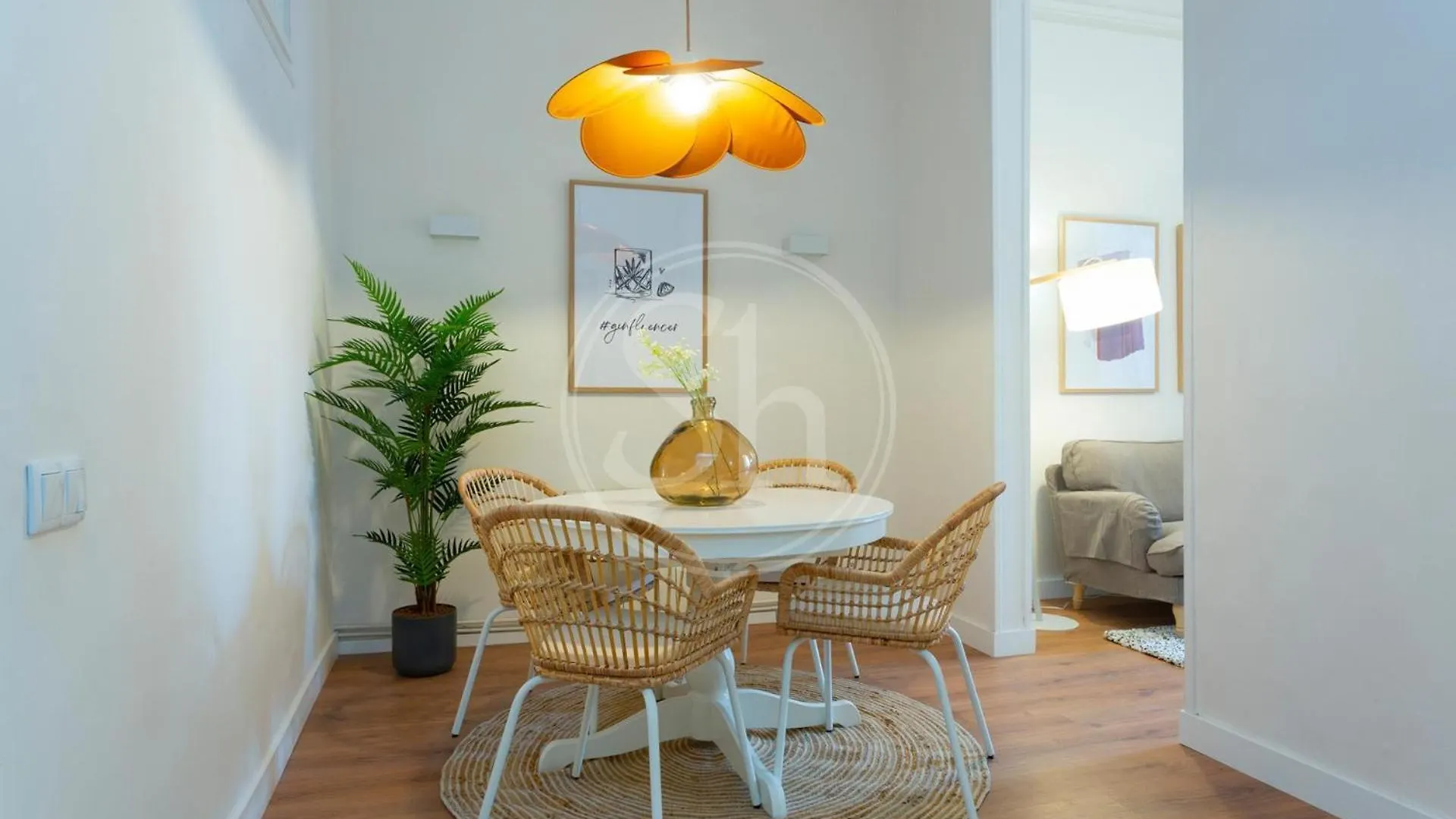 Comodo Piso En Eixample バルセロナ 0*,  スペイン